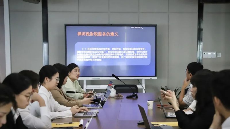 建筑资质代办：价格背后的考量因素